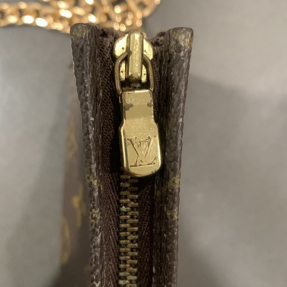Authentic monogram LV Louis Vuitton Pochette - Picture 6 of 7